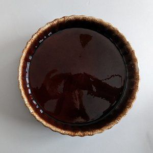 Hull Pottery USA Pie Plate Oven Proof 9.5" Vintage